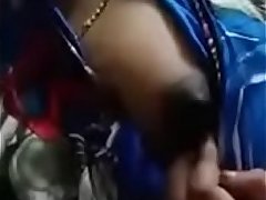 desi lady showing