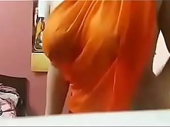 Bangladeshi Girlfriend Show her Body