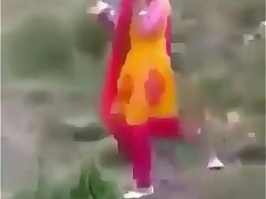 Indians make love in the street P2