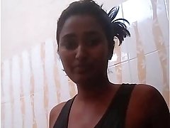 Swathi Naidu Hot Telugu Babe Taking Shower - DesiPapa.com