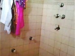 Hot Sexy Desi Girl shower