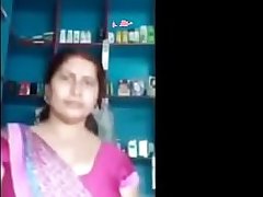 Desi aunty doing sex